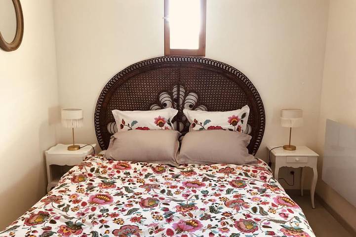 Location de vacances pour 5 personnes, avec jardin et terrasse à Quincié-en-Beaujolais - 2