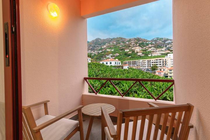 Gîte pour 6 personnes, avec balcon à Câmara de Lobos - 2