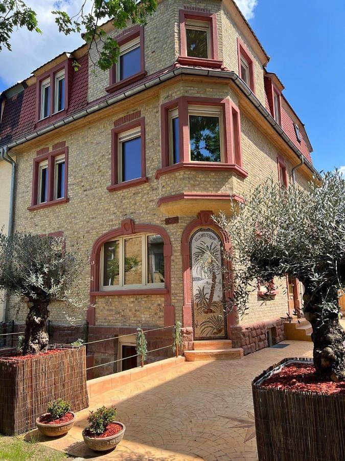 Ferienwohnung für 3 Personen, mit Balkon und Garten in Frankenthal