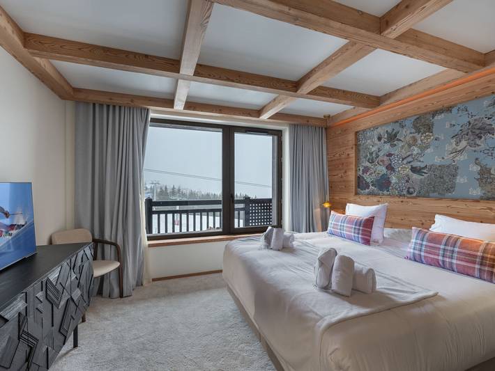 Gîte pour 6 personnes, avec piscine ainsi que balcon et jacuzzi dans Courchevel 1850 - 4