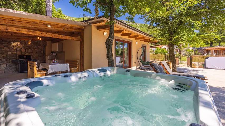 Ferienhaus für 3 Personen, mit Garten