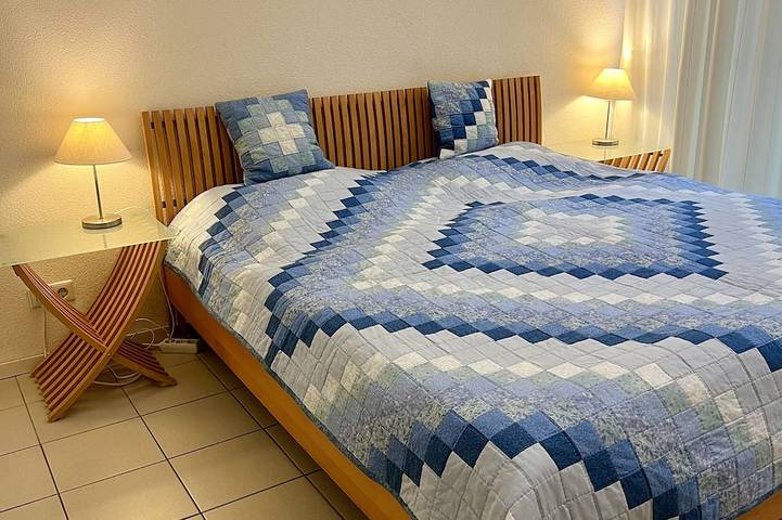 Charmante maison de vacances moderne dans une banlieue calme in Ouddorp, Goeree-Overflakkee