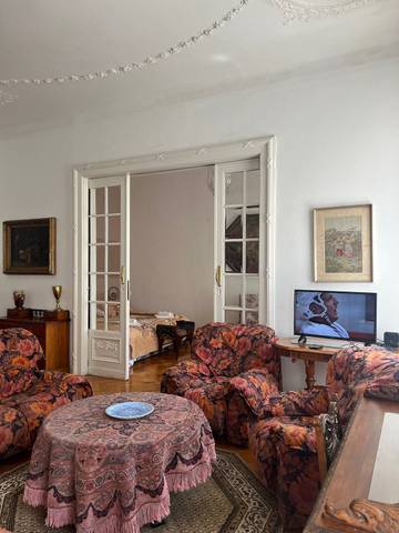 Holiday Rental for 6 People in Budapest, Central Hungary, Photo 4