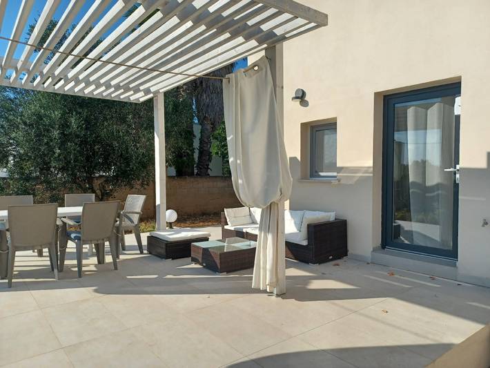 Agriturismo per 6 persone, con terrazza e giardino nonché idromassaggio in Nardò (comune)