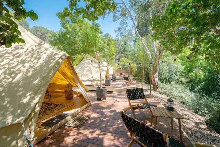 Tent for 2 people, with view and garden as well as terrace - 1