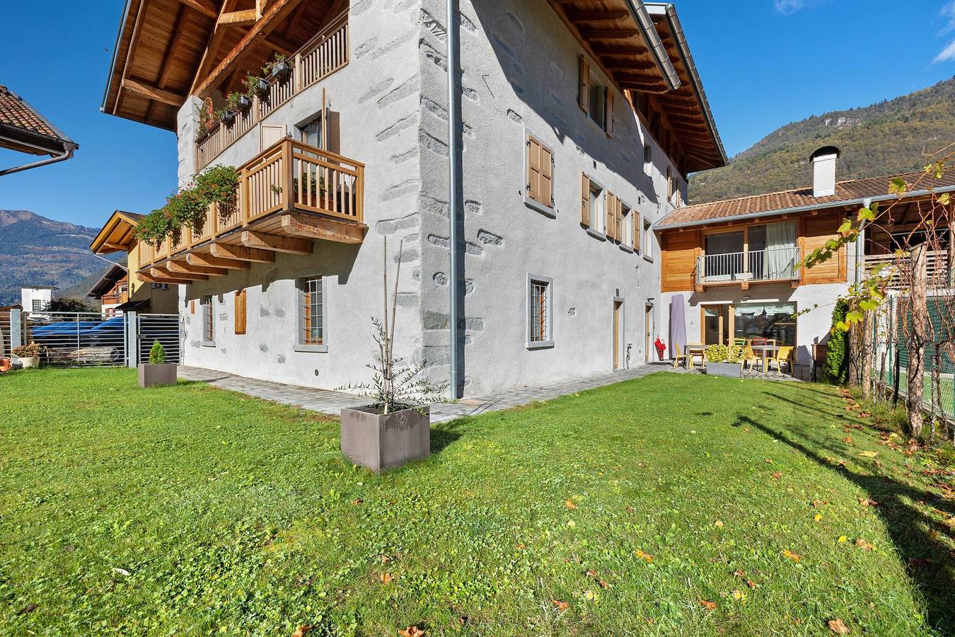 Appartamento intero, Appartamento 'Saone' con Vista Montagna, Giardino in Comune e Wi-Fi in Saone (Tione di Trento), Tione di Trento