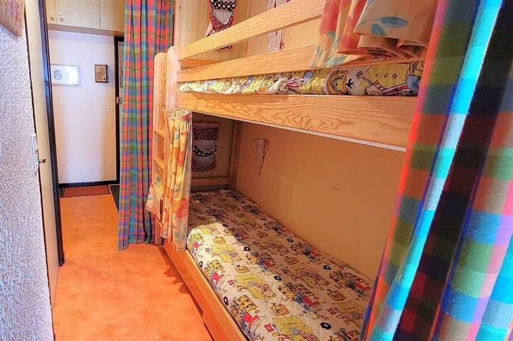 Ganze Wohnung, Studio ideal für 5 Personen, Terrasse, Nähe zu Ski und Wandern, Südseite, Saint-Michel-de-Chaillol in Saint-Michel-de-Chaillol, Nationalpark Écrins