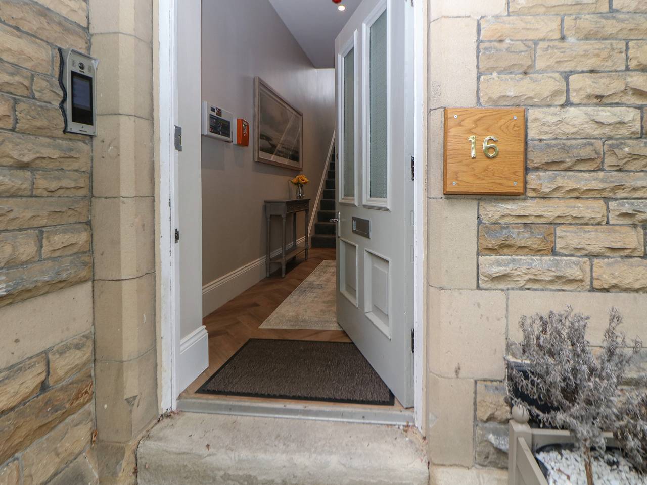 Entire apartment, Hunter's Lodge in Buxton, Derbyshire