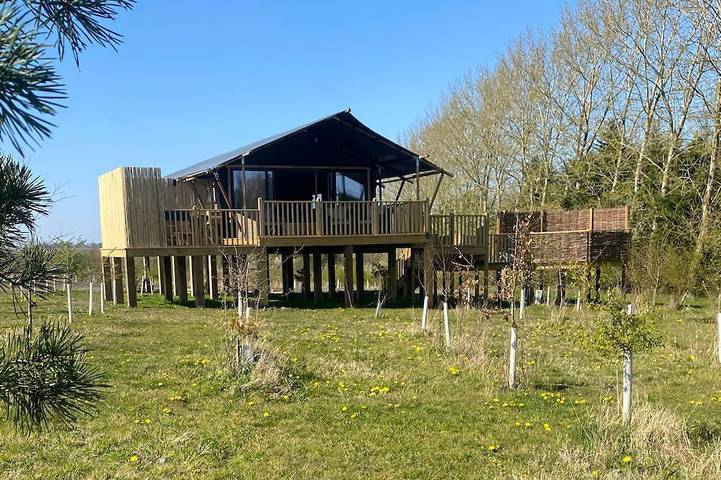 Glamping for 4 people in Nottinghamshire