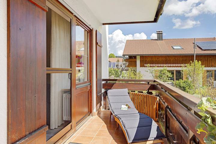 Appartement entier, Appartement « Vogel » avec vue sur la montagne, jardin commun et Wi-Fi in Wertach, Souabe (Bavière)