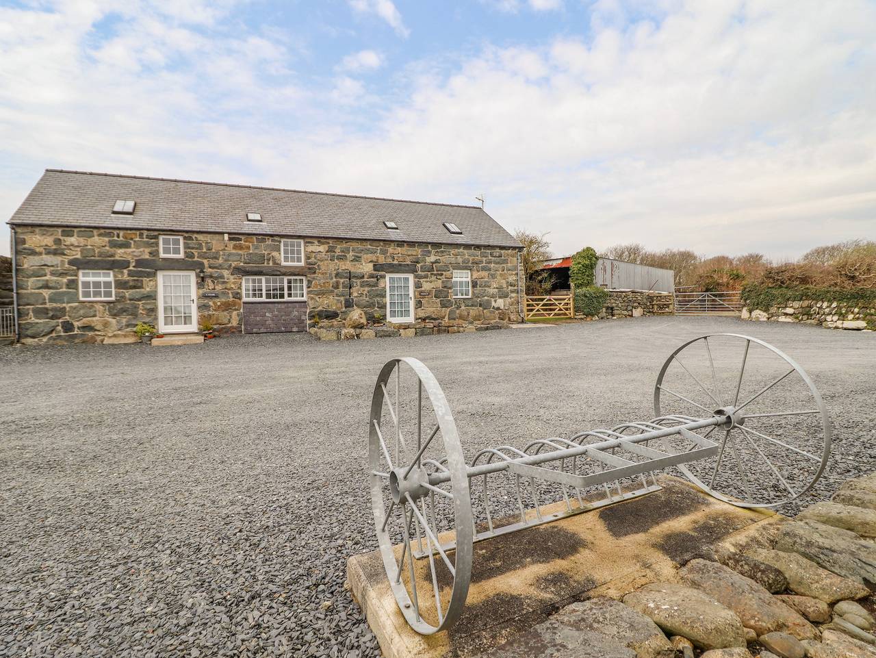 Ysgybor Yd in Afon Wen, Gwynedd