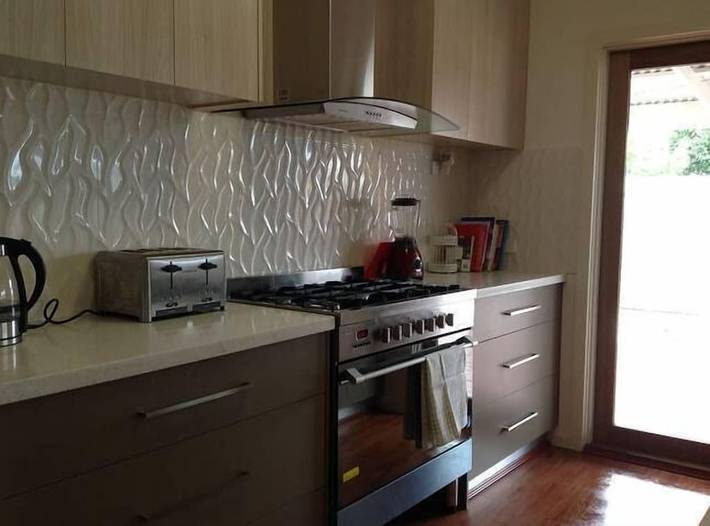 Holiday home for 14 people, with garden in Ballarat