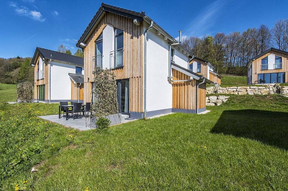Feriendorf an der Therme Obernsees by Interhome in Mistelgau, Frankenalb
