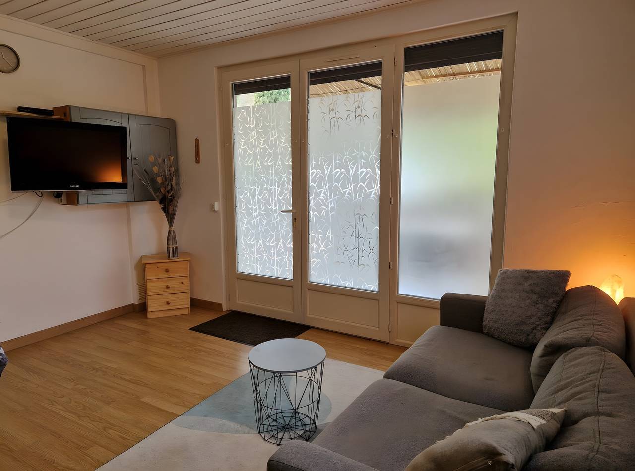 Gîte « Le Devant De La Chaux » avec piscine partagée, terrasse privée et Wi-Fi in Pontaix, Vercors