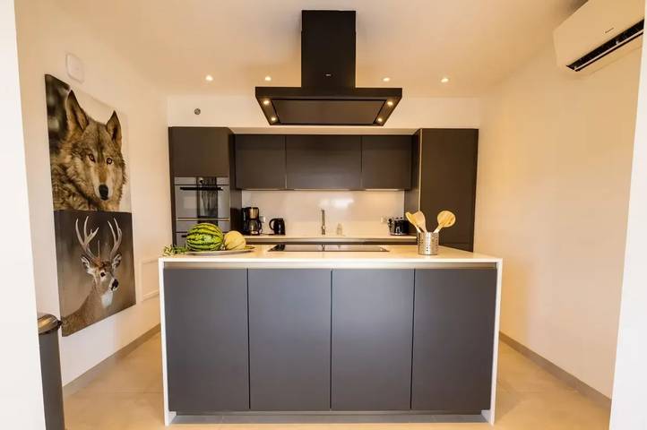 Location de vacances pour 6 personnes, avec piscine et terrasse à Maleville - 4