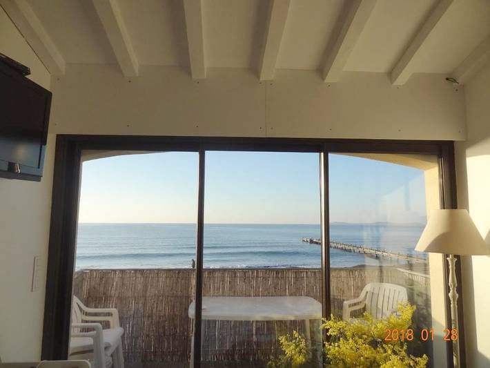 Gîte pour 4 personnes, avec vue et terrasse, animaux acceptés dans Plage du Débarquement (La Croix-Valmer) - 4