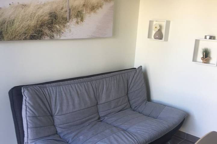 Apartamento entero, Terraza de la casa de una planta a 400 m de la playa cerca de Royan Pointe de Valliére in Saint-Georges-de-Didonne, Côte de Beauté