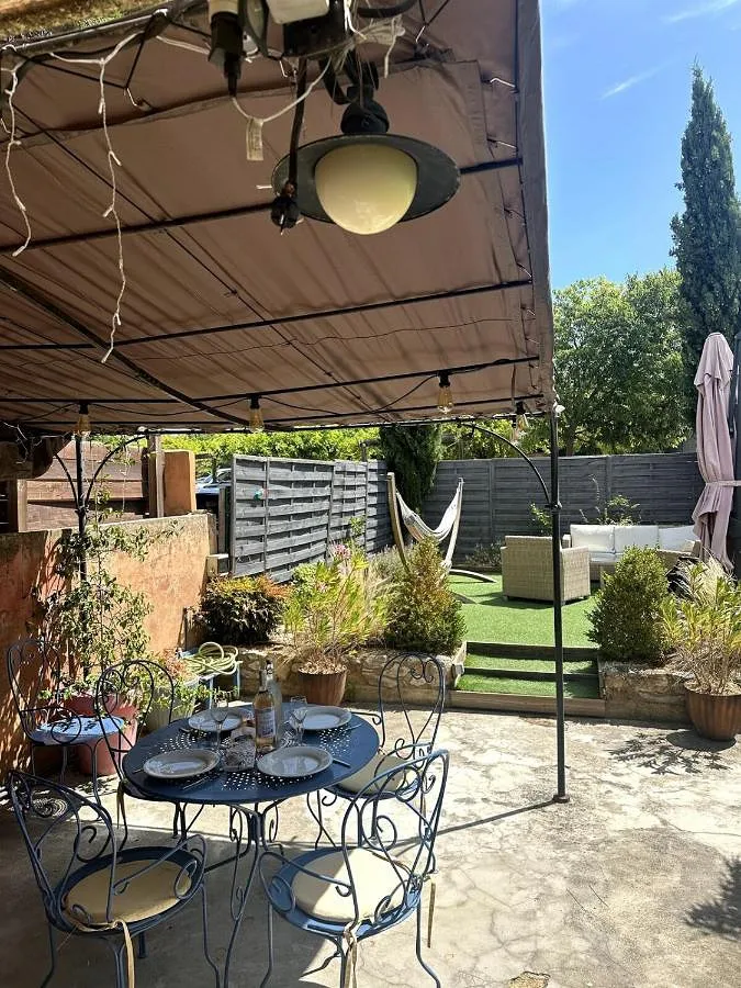 Apartamento de vacaciones para 6 personas, con jardín - 1