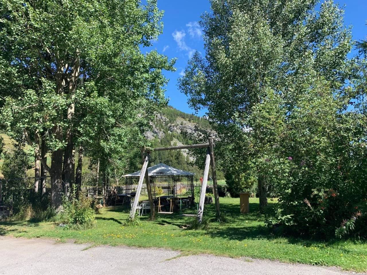 Ganze Wohnung, Wohnung Grün in La Punt-Chamues-ch, Sankt Moritz