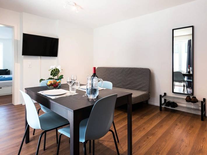 Appartement entier, 2 Pièces 4 Personnes in Zürich 48 Altstetten, Zurich