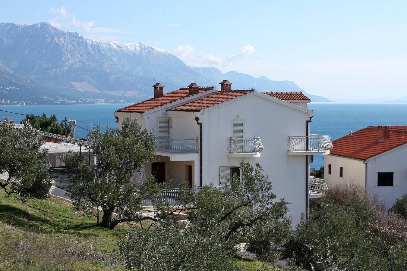 Cały apartament, Jednopokojowy apartament z tarasem i widokiem na morze Marusici, Omis A-962-d in Marusici, Żupania splicko-dalmatyńska