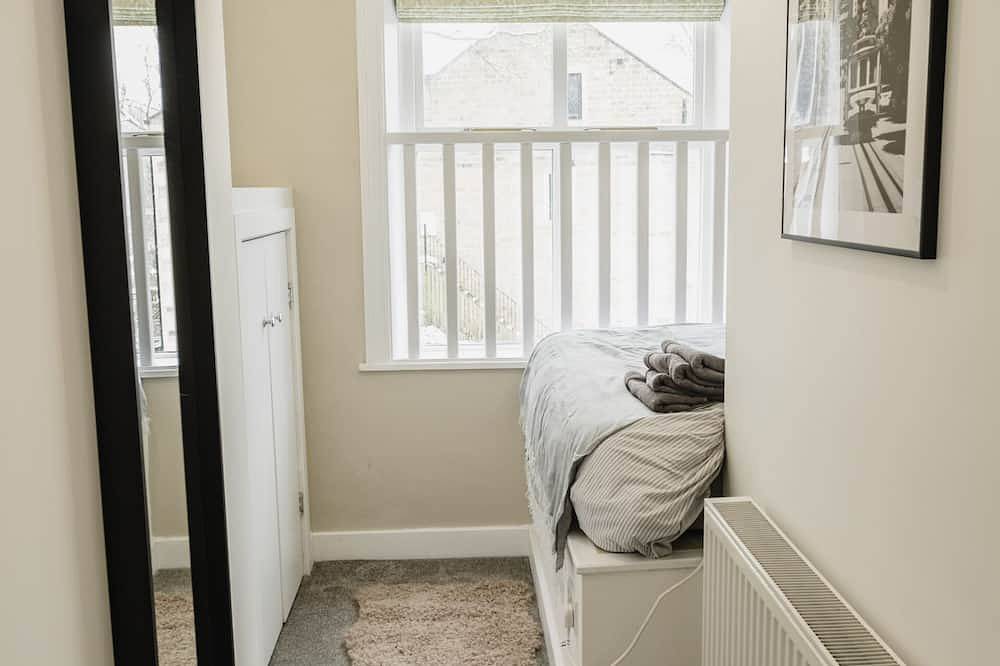 Ganze Wohnung, Apartment-Apartment-Eigenes Badezimmer-Strassenblick in Westliches Yorkshire