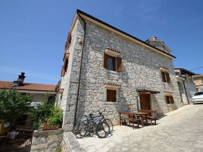 Ferienhaus für 8 Personen, mit Terrasse in Vrsar