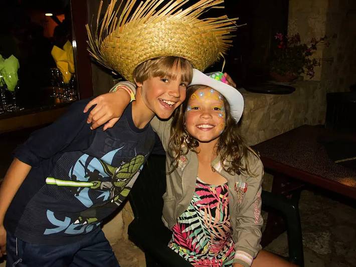 Camping für 6 Personen, mit Terrasse und Pool in Aquitanien - 3