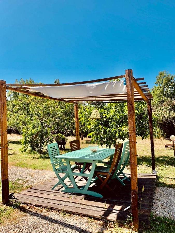 Location de vacances pour 2 personnes, avec vue ainsi que jardin et piscine dans Aldeia Do Meco - 2