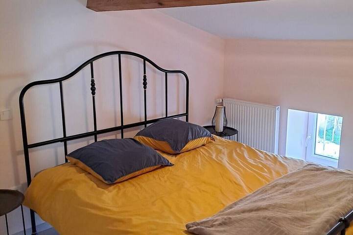 Gîte pour 5 personnes, avec Terrasse et Jardin à Ozillac - 2