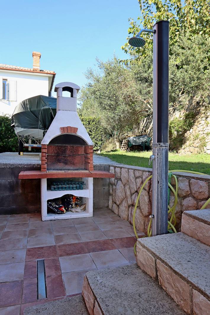 Ferienhaus für 6 Personen, mit Balkon/Terrasse auf Rab - 4