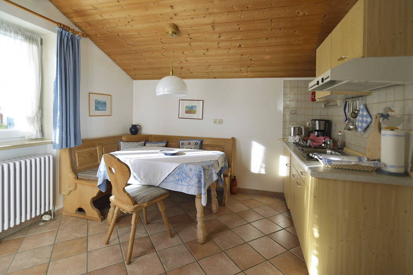 Apartamento vacacional entero, Haus Johanna - Vacation apartment with balcony in Seebruck, Lago Chiem