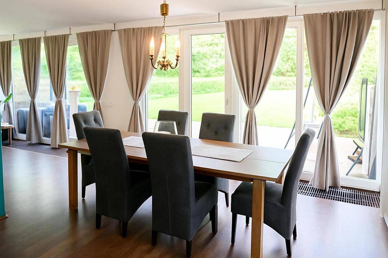 Ganze Ferienwohnung, Zimmer im besonderem Haus "Eriksson" - Fjordstay in Holtenau, Kiel