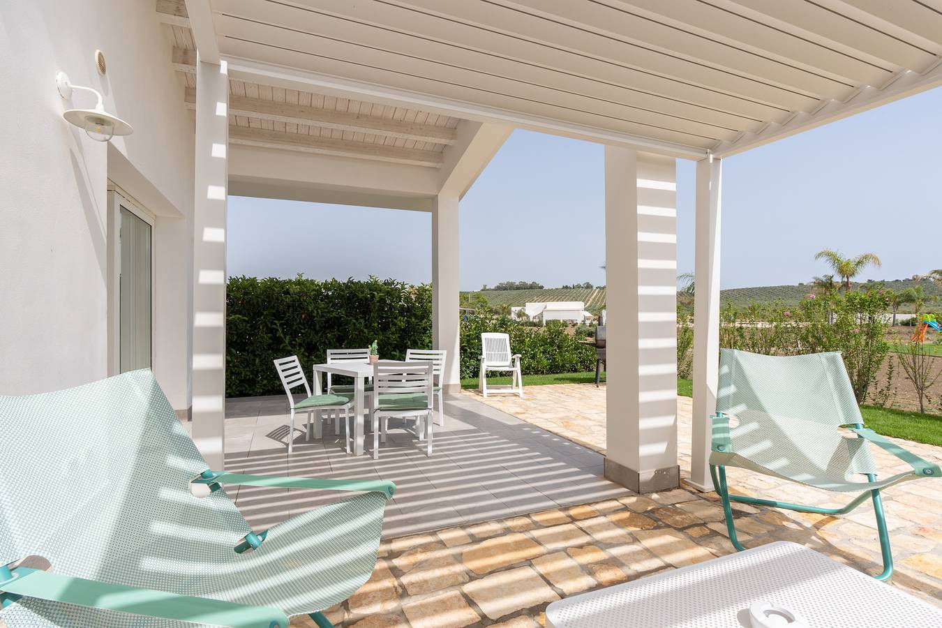 Casa de vacaciones 'Villa Gioberta, Fiori' con piscina compartida, Wi-Fi y aire acondicionado in Contrada Fiori, Menfi