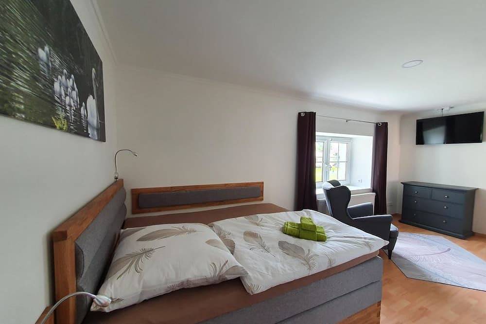 Entire apartment, Vacation home Landhaus Oberlausitz - Holiday apartment Doberschützer Hof in Malschwitz, Lausitz
