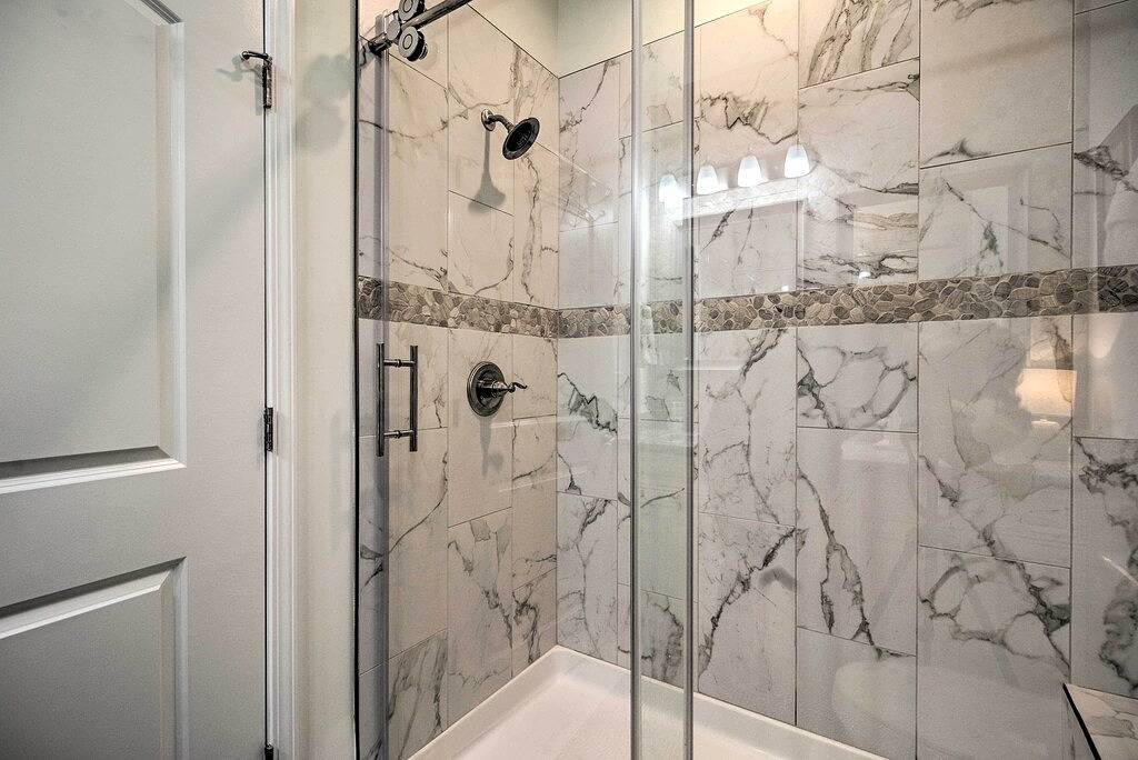 Ganze Wohnung, Townsend Condo mit Pool und Great Smoky Mtn. Ansichten! in Tuckaleechee, Blount County