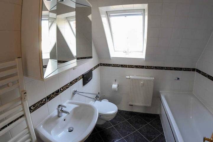 Ferienwohnung für 8 Personen, mit Garten und Sauna in Greifswald - 4