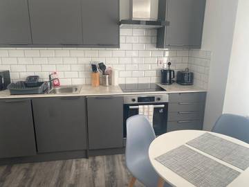 Holiday Apartment for 4 People in Dundee, Angus, Photo 1