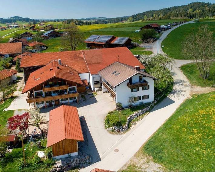 Bauernhaus für 5 Personen, mit Seeblick und Garten, kinderfreundlich in den Bayerische Alpen - 2