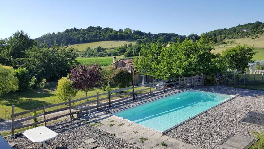 Maison d’hôte pour 5 personnes, avec piscine ainsi que terrasse et jacuzzi en Dordogne - 4