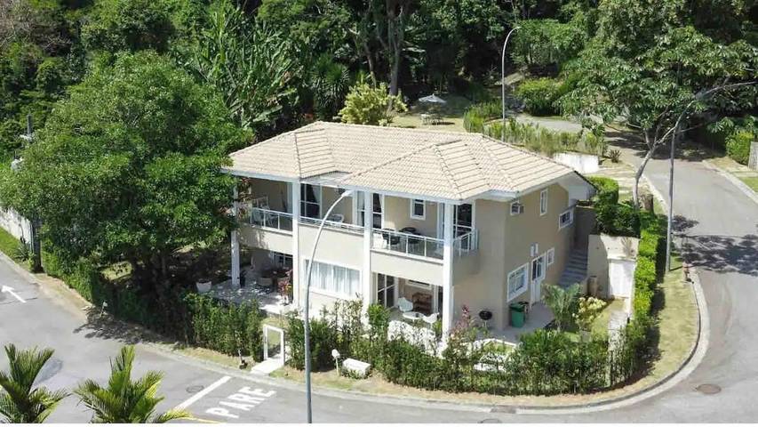 Villa pour 9 personnes, avec piscine ainsi que vue et jardin dans Região Metropolitana do Rio de Janeiro