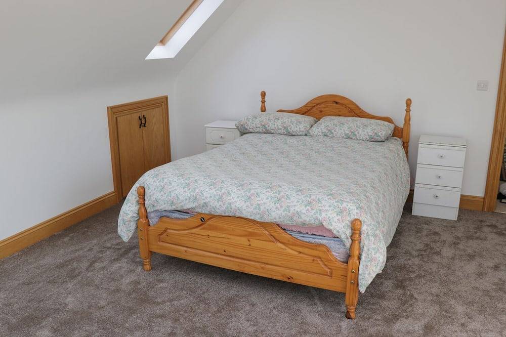 Kevin'S House, pet friendly in Achill Island, County Mayo in Acaill