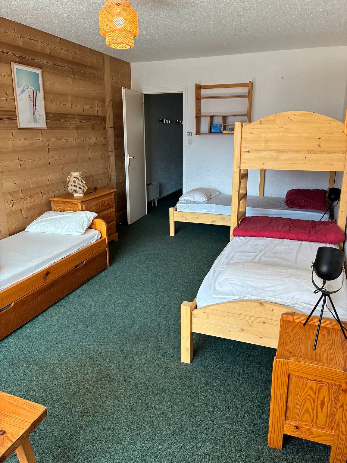 Apartamento entero, Apartamento 'Cabourg 98' con vistas a la montaña y balcón in Vénosc, Les Deux Alpes