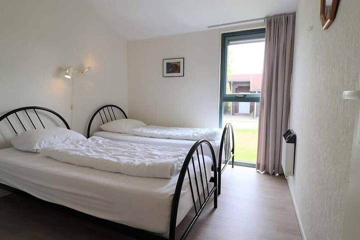 Bungalow für 4 Personen, mit Garten in Renesse - 4