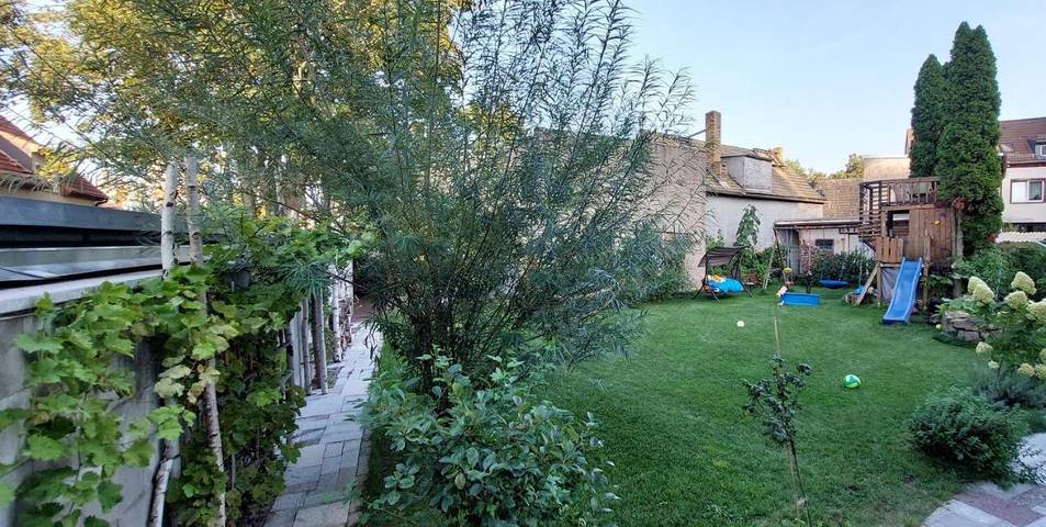 Ferienwohnung für 5 Personen, mit Balkon und Terrasse in Kulkwitzer See