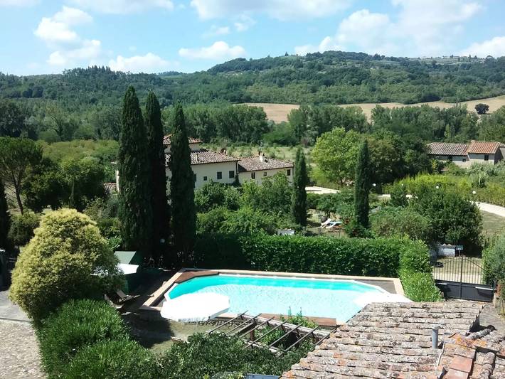 Villa per 14 persone, con piscina e giardino a San Casciano in Val di Pesa
