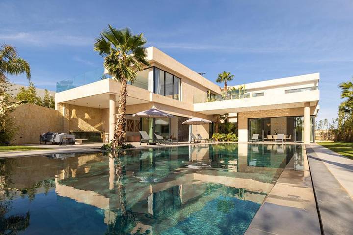 Vakantiehuis voor 10 personen, with terras and tuin as well as zwembad in Marrakesh