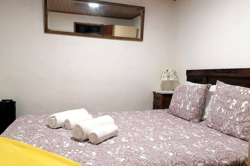 T2 4 km de la playa, con piscina y jardín in Alfeizerão, Leiria District