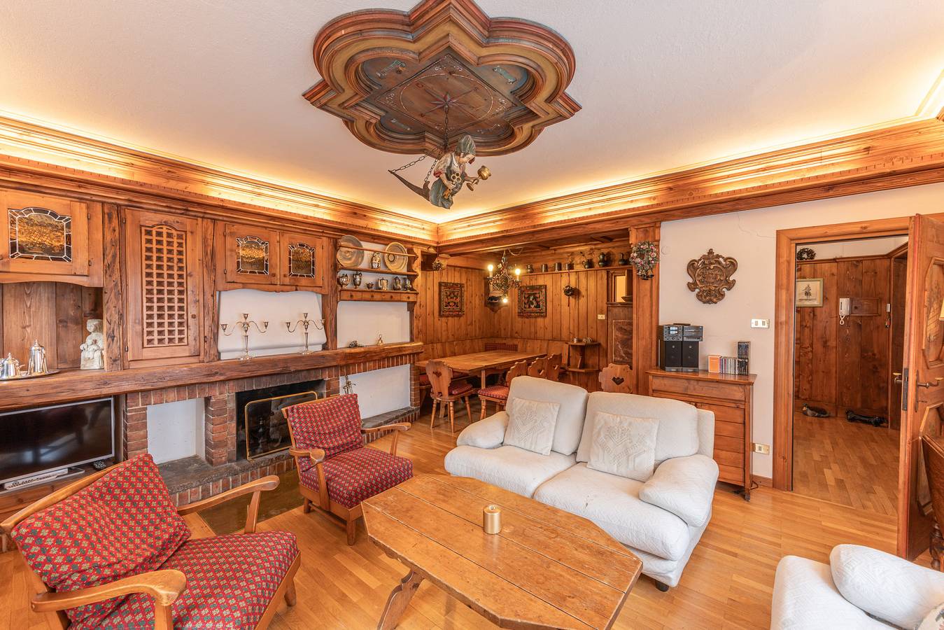 Apartamento entero, Casa Via dei Prati, grande, panoramica e in centro in Cortina d'Ampezzo y alrededores, Dolomiti Superski