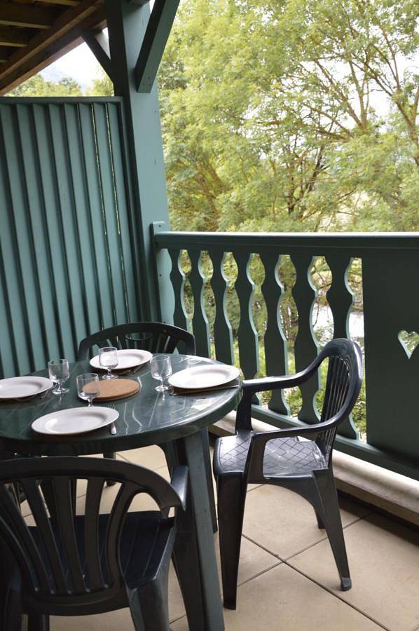 Gîte pour 4 personnes, avec balcon ainsi que piscine et vue à Arreau - 3